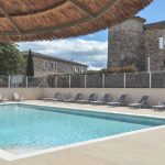 © Château de Chaussy - Gite n°11 (8 - 12 personnes) Piscine Chauffée - Clévacances