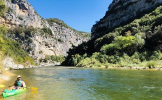 Canoë - Kayak de Vallon à St Martin d'Ardèche - 30 km / 1 jour avec Rivière et Nature