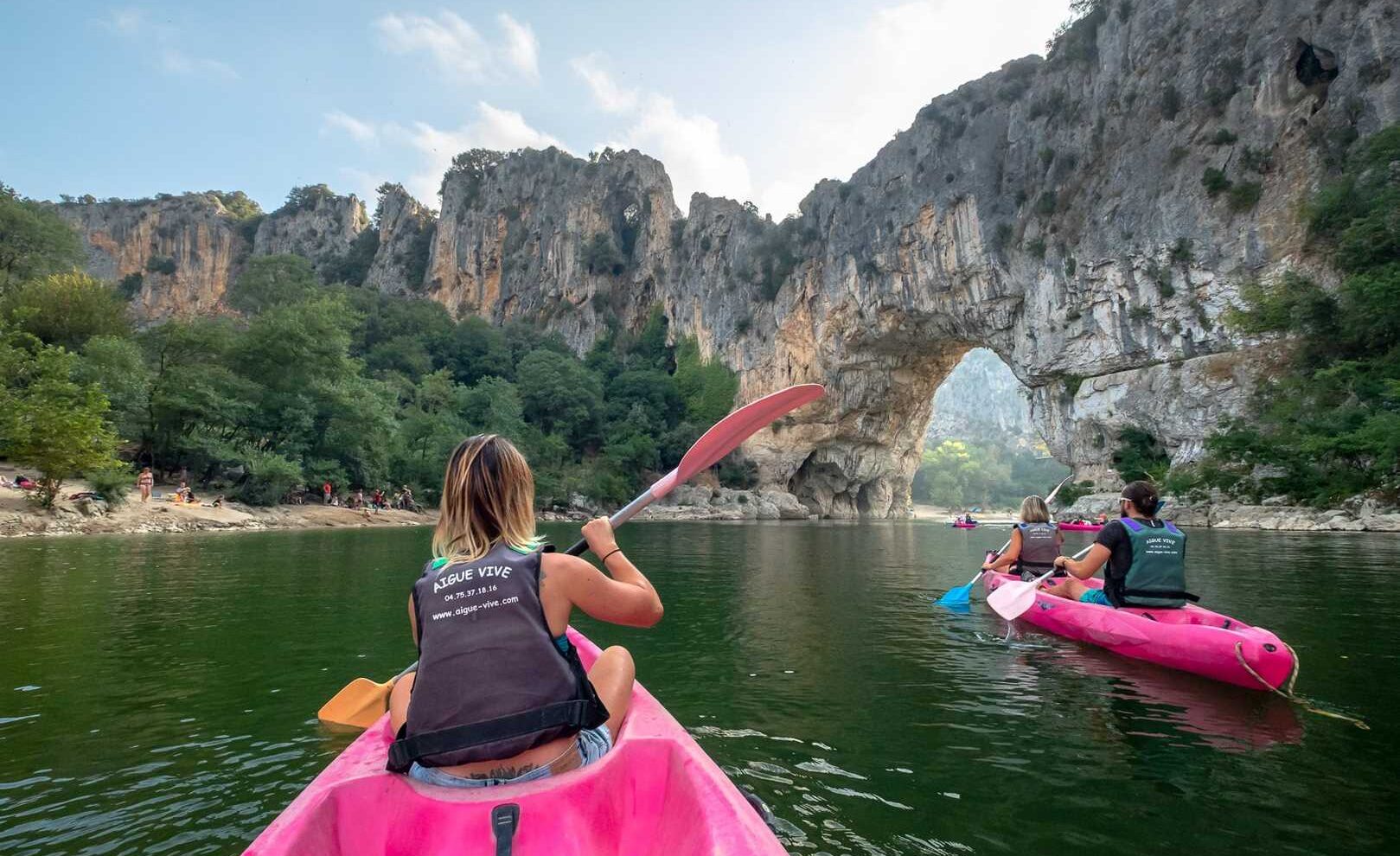 Canoë ©Tristan Shu - Rhône Alpes Tourisme