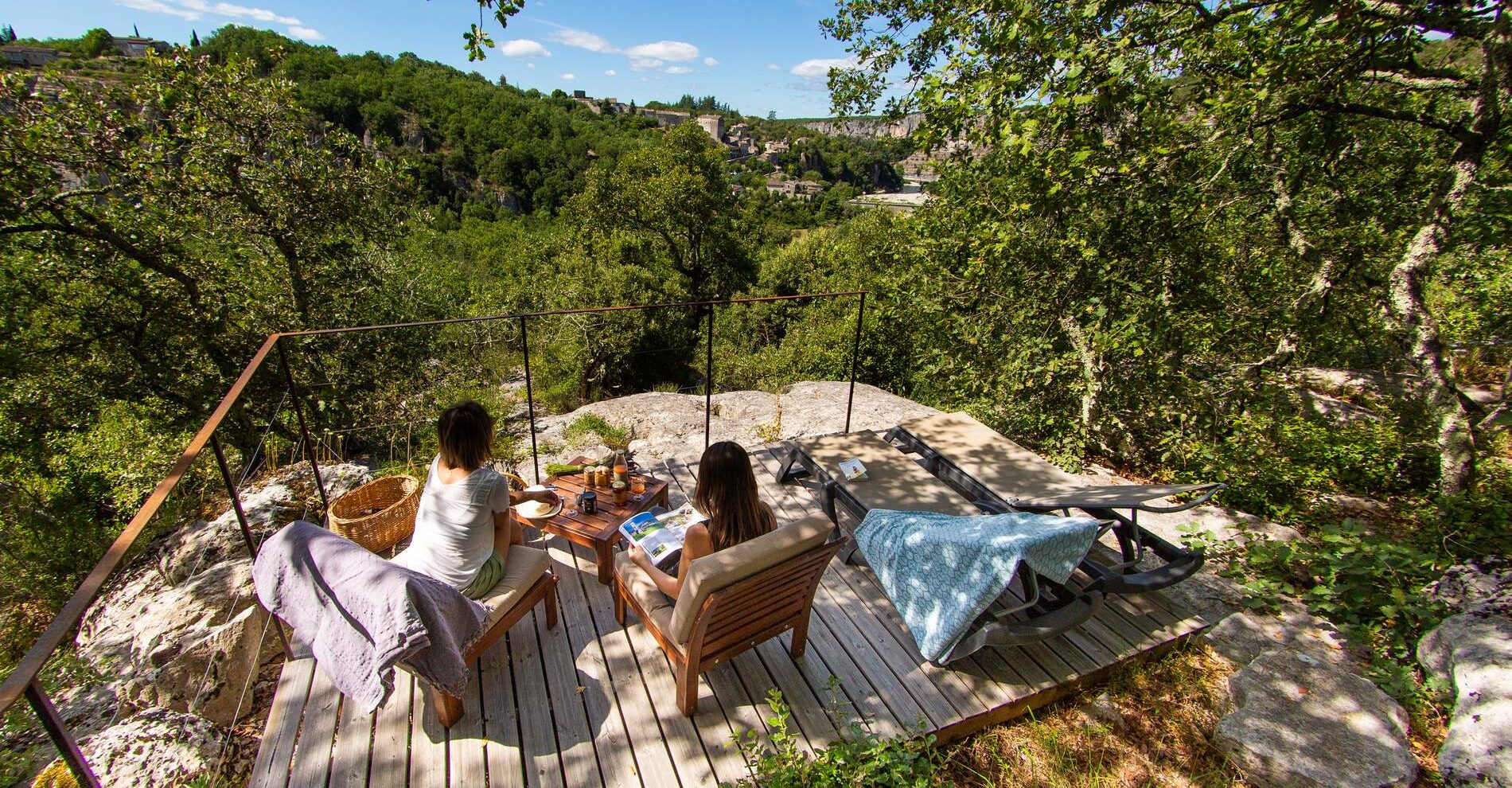 Cabane Lodges Le Servière Balazuc Ardèche©Mon Oeil Communication