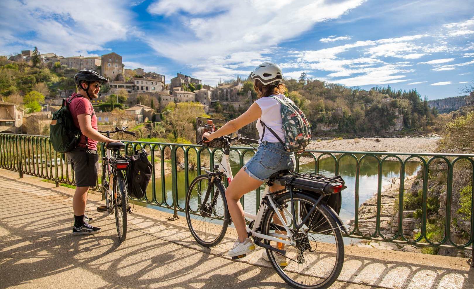 Séjour à vélo sur la via Ardèche - Balazuc©Marina Geray