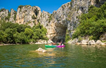 Canoë en famille sur l&rsquo;Ardèche©Marina Geray