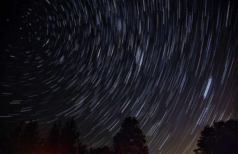 Pluie-etoiles-filantes-Gorges-Ardeche