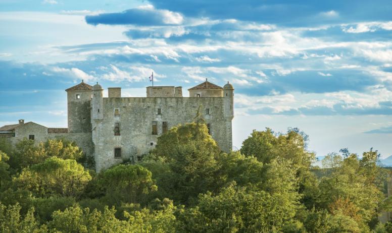 Chateau des Roure-Labastide-De-Virac-Ardèche