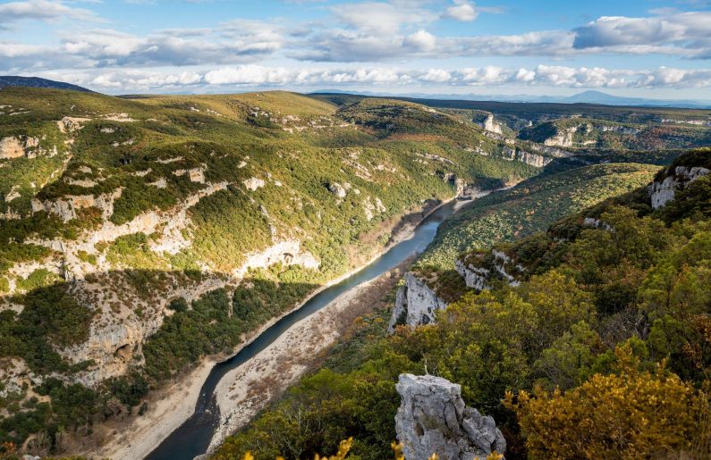 Les Gorges de l'Ardèche depuis le rocher du Saleyron© Marina Geray (4) web